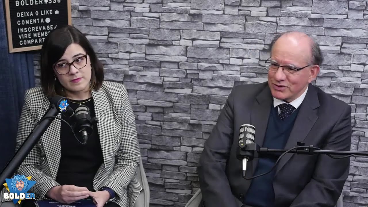 Fernanda Hermanson e o embaixador Marcel Biato conversando sobre a comunidade brasileira na Irlanda