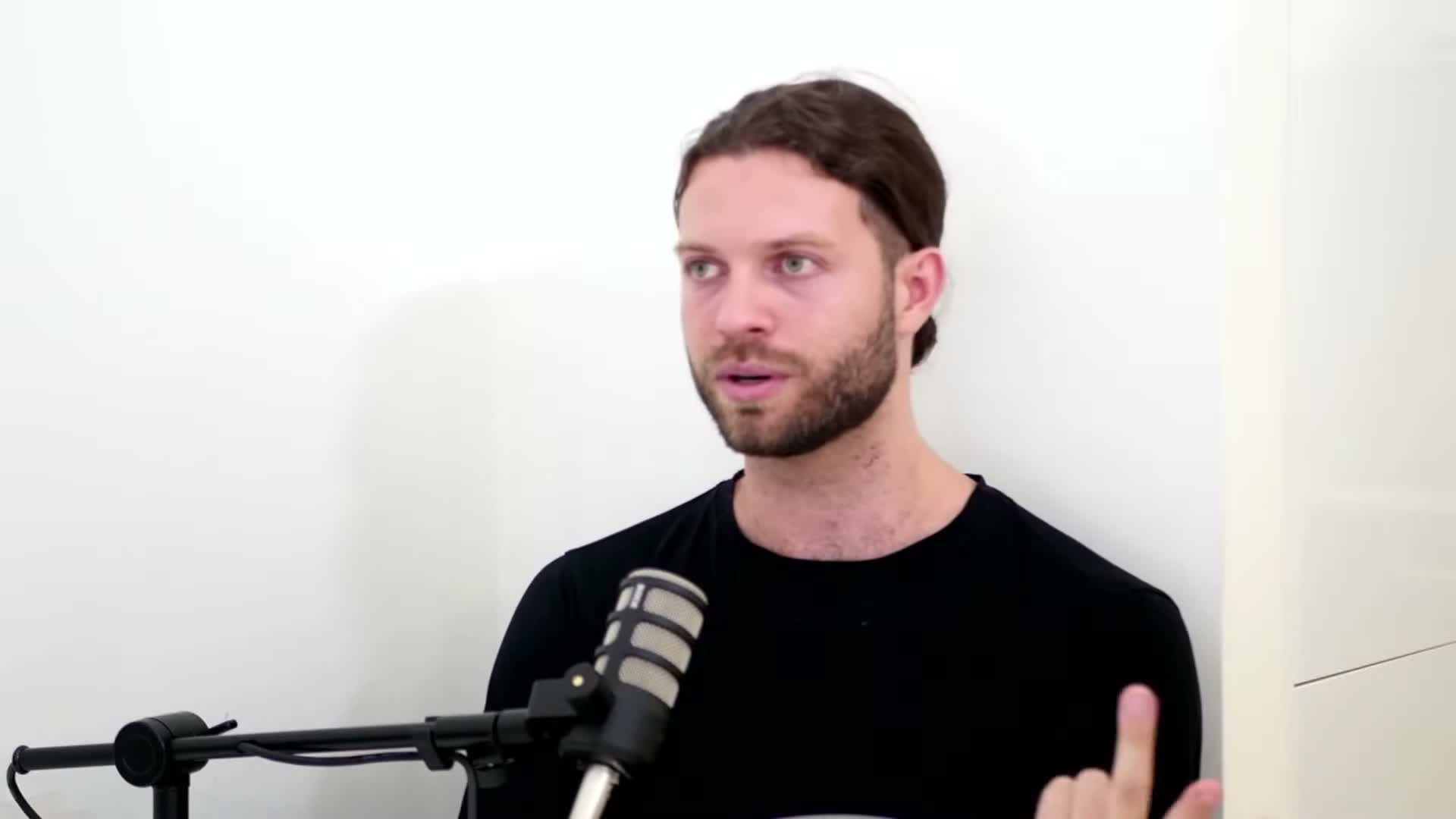 Eliezer Tymniak conversa com Bolder sobre viajar pelo mundo