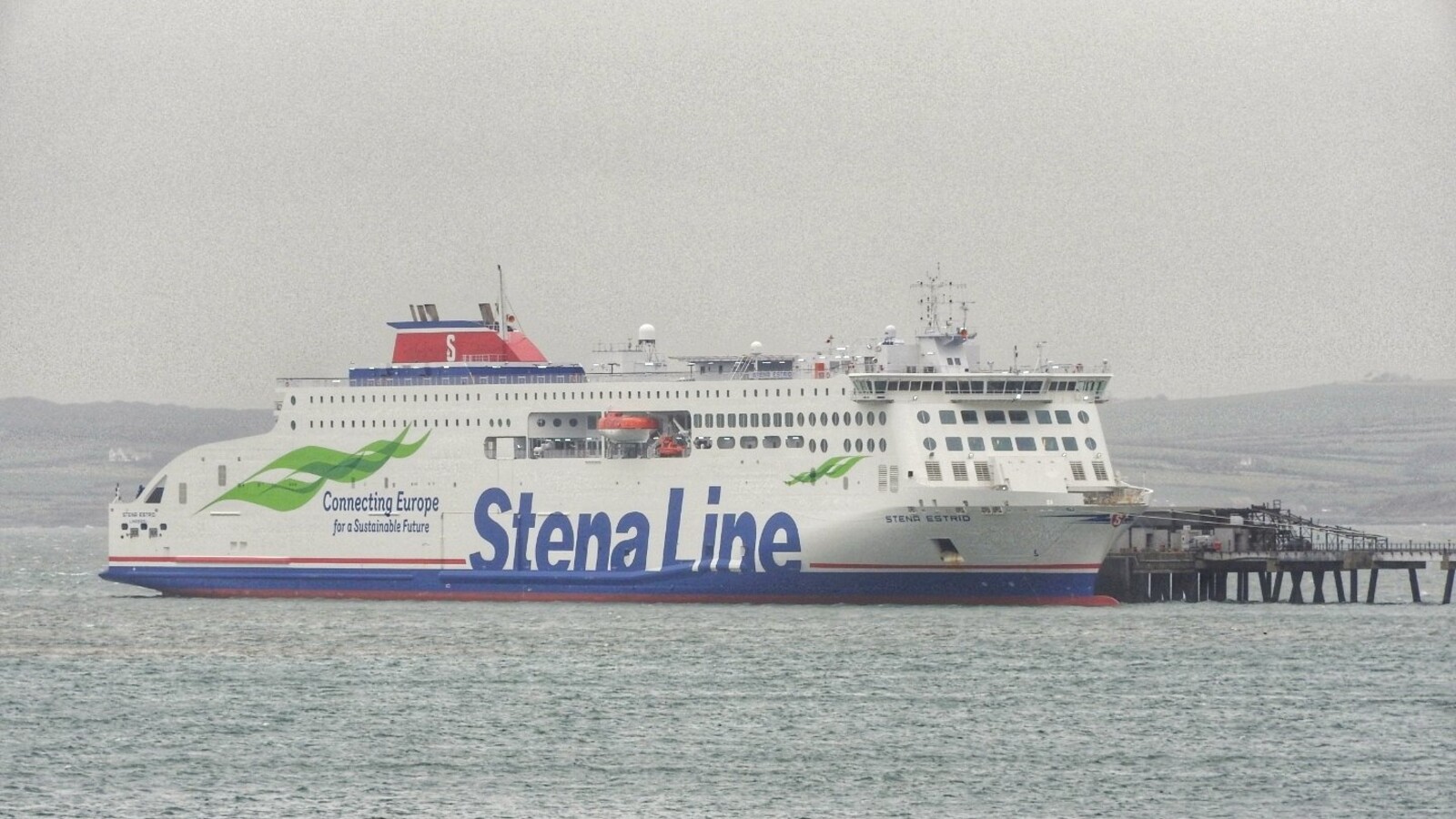 Passaporte será obrigatório em viagens de ferry entre Irlanda e Grã-Bretanha a partir de setembro