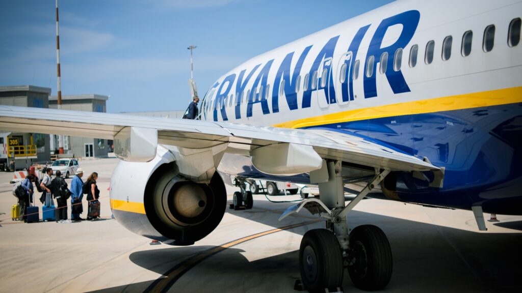 Ryanair antecipará fechamento do check-in no aeroporto e da entrega de bagagem para 60 minutos antes do voo